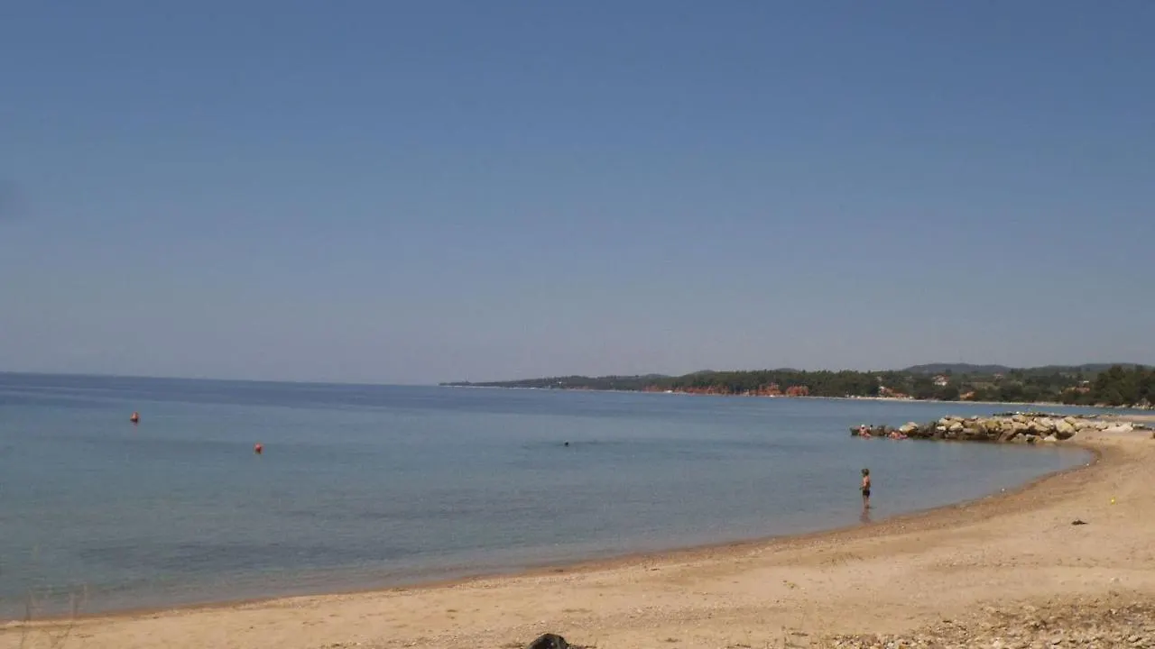 Finikas Garden Beach Resort Nikiti