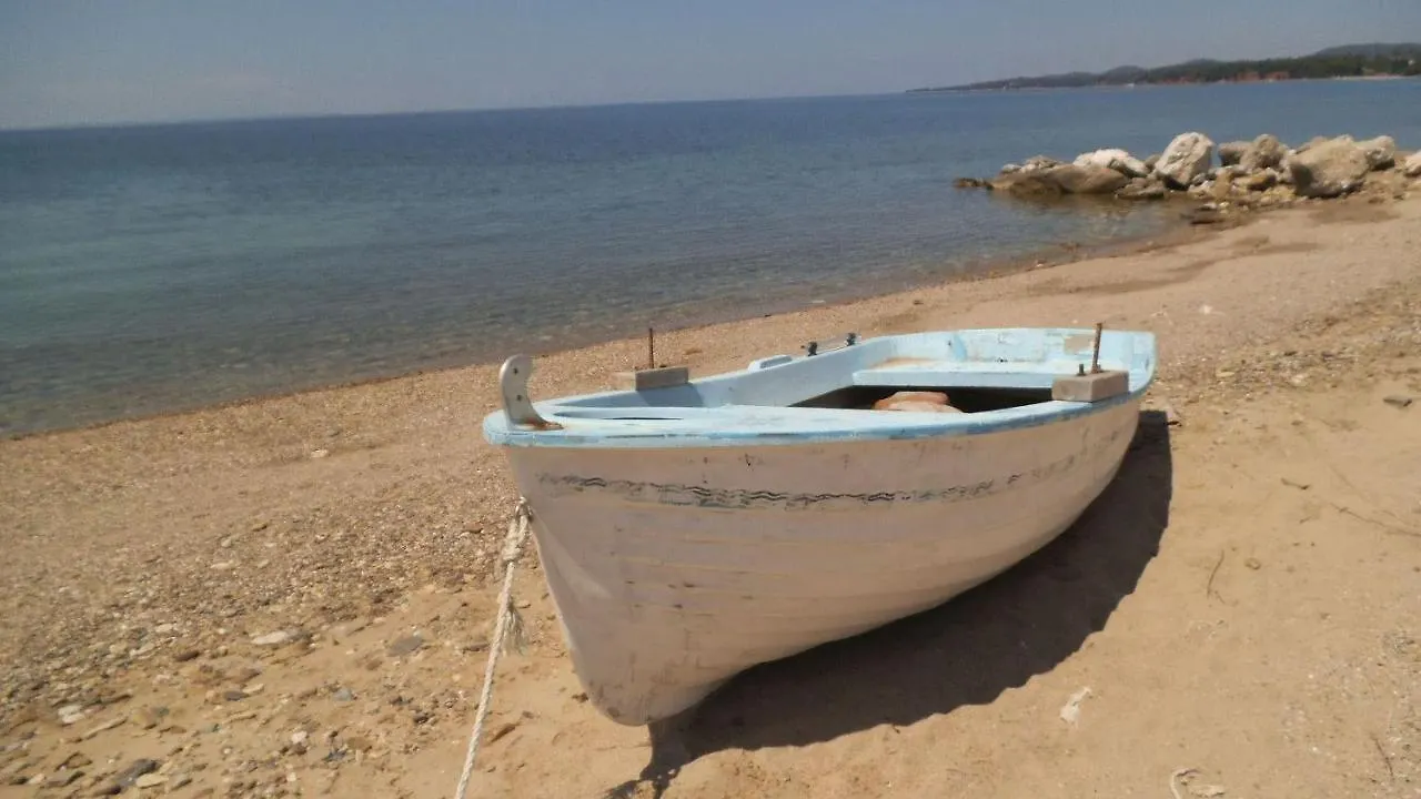 Finikas Garden Beach Resort Nikiti 0*, Nikiti (Sithonia)