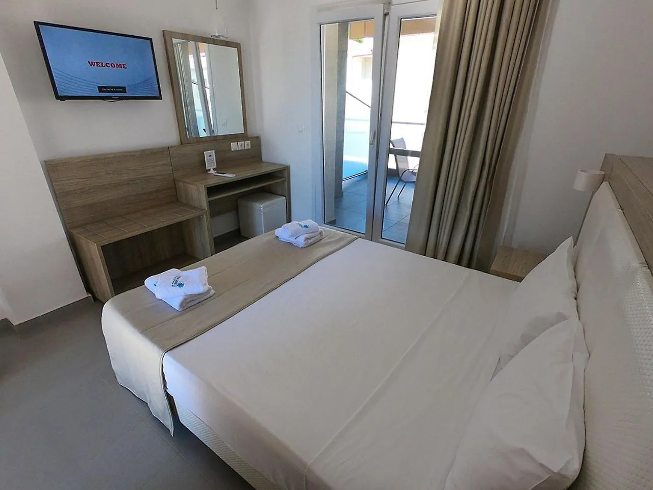 Finikas Garden Beach Resort Nikiti 0*, Nikiti (Sithonia) Greece